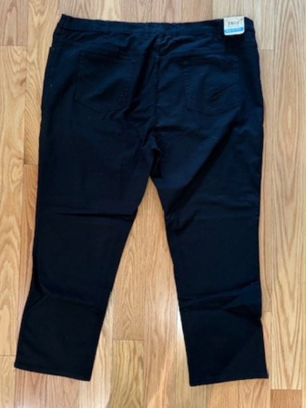 Mens Denim- True Nation Athletic Fit size 52x32- Brand New with Tags!